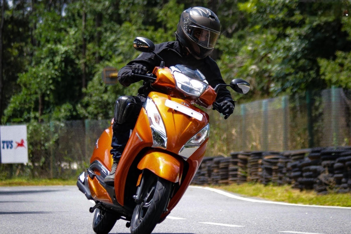 TVS Jupiter 125 DT SXC