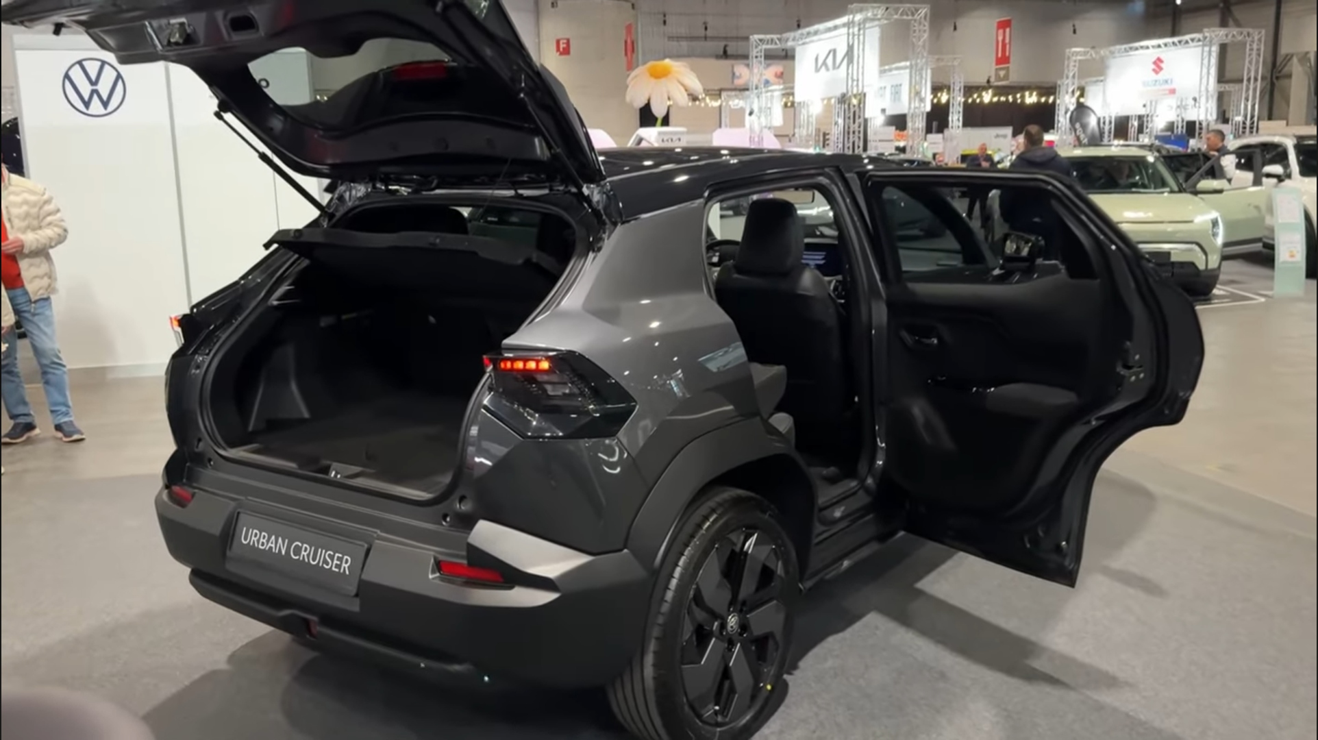 Toyota-Urban-Cruiser-2025